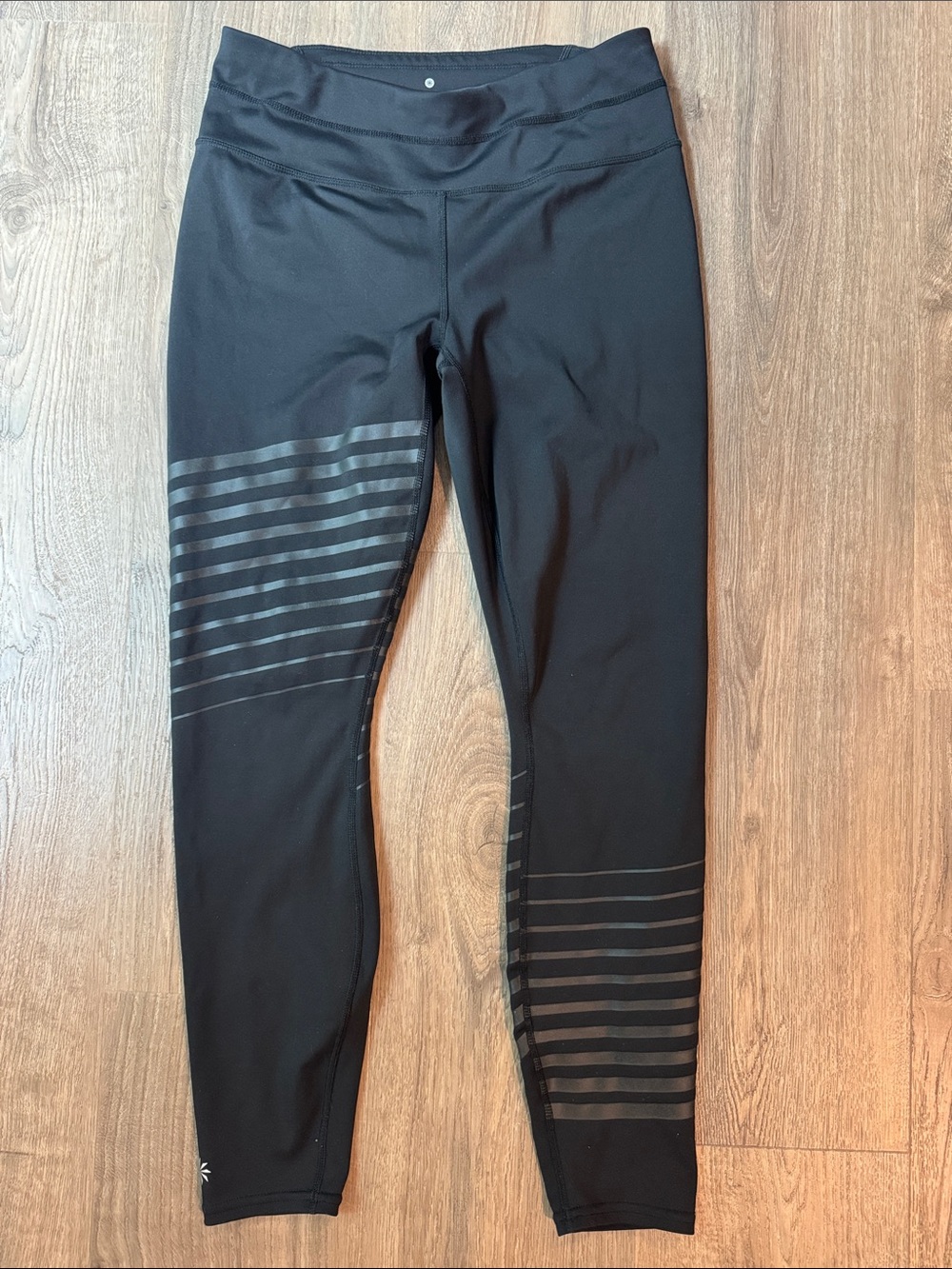 Athleta Black Leggins 25” inseam